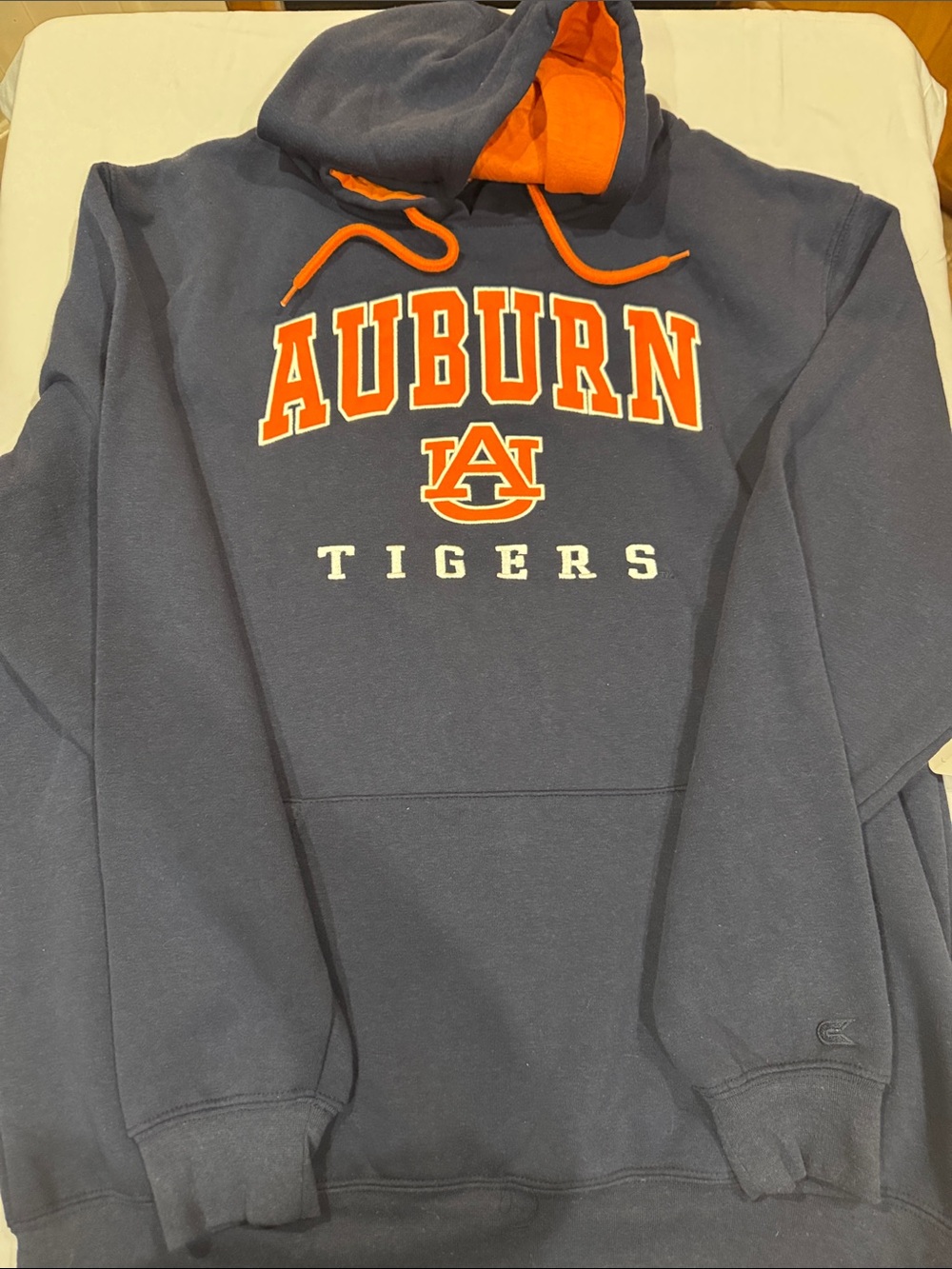 Colosseum Navy and Orange Auburn Tigers Pullover Hoodie.